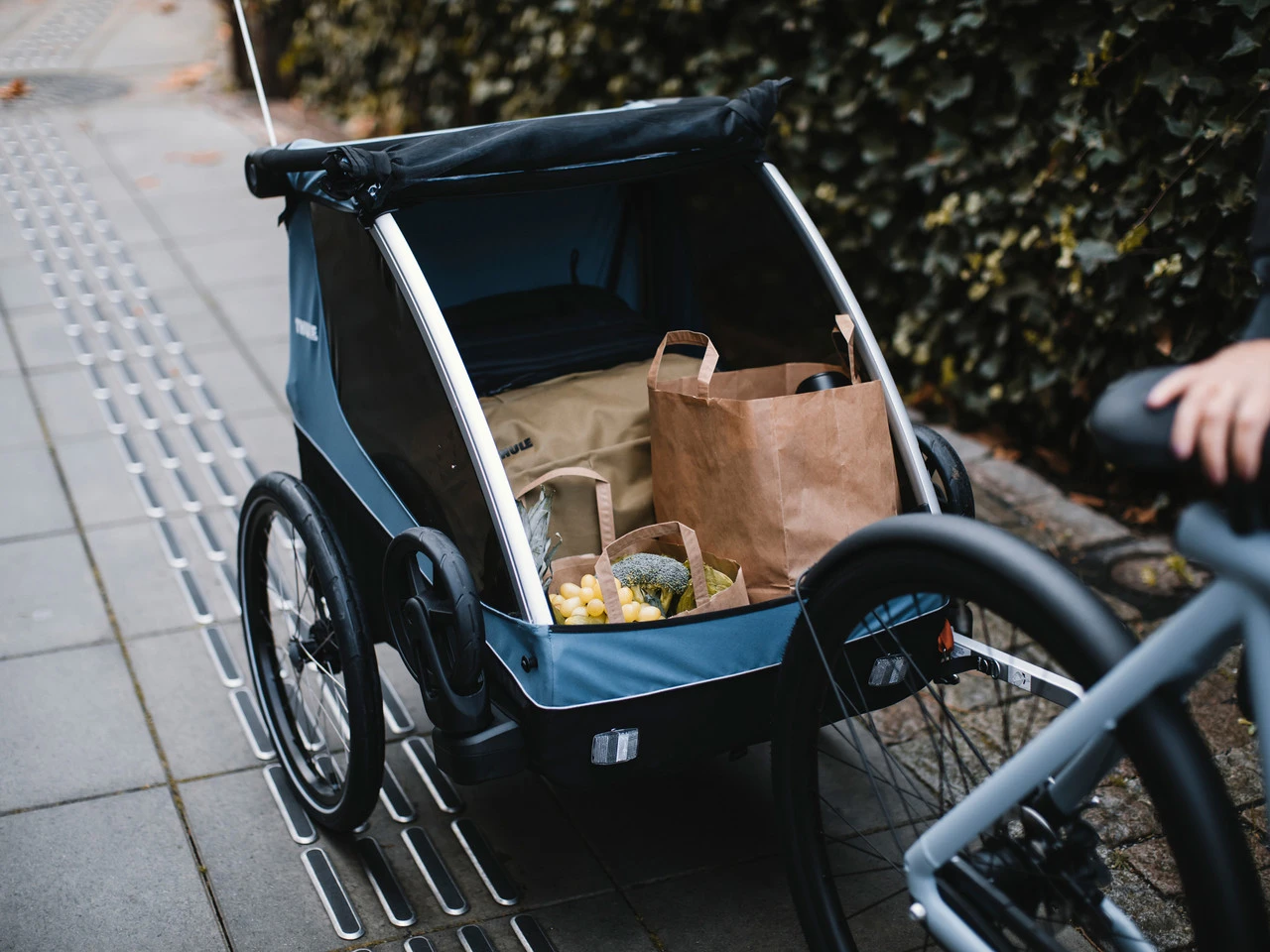 Thule Courier Kinderanhänger 16 Thule Courier Kinderanhänger – Bild 16